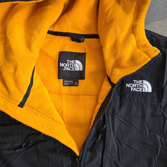 The North Face Men's Size XXL Anorak Denali 2 Summit Gold - Picture 4 of 6